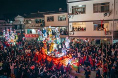 旅游节展民俗 赢得满堂彩