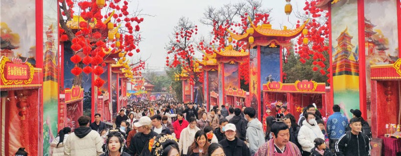 旅游人气持续火热